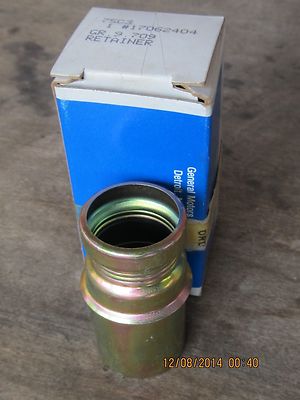 NOS 1976-1992 GM Cigarette Lighter Retainer GROUP 9.709 17062404, 7028147