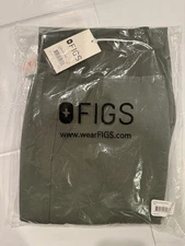 FIGS Men’s Axim 2.0 Scrub Pants Size Medium. New In Bag MOSS Green NWT
