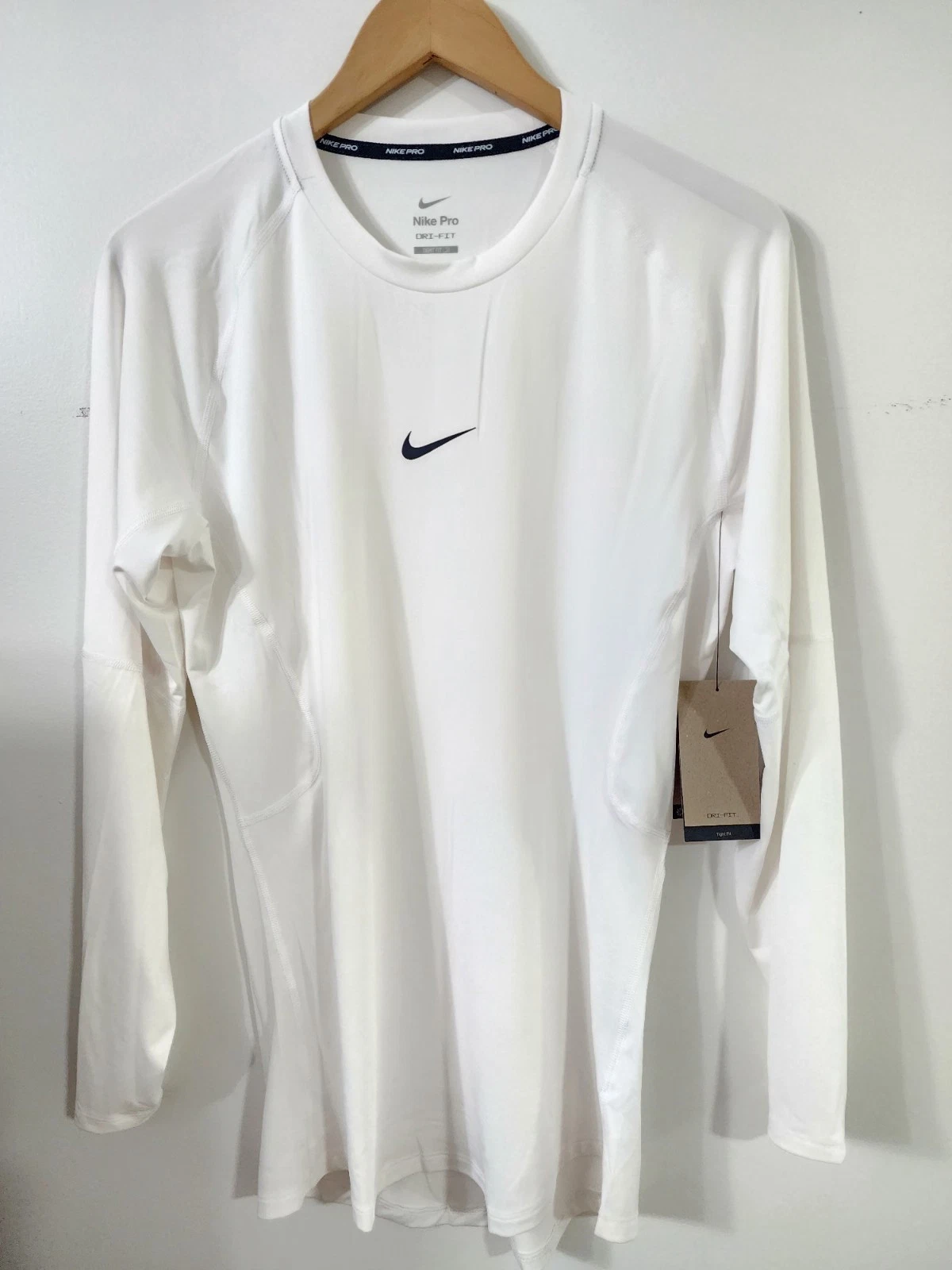 Nike Pro Dri-FIT Tight Fit Size XL Men's Long-Sleeve Fitness Top FB7919-100 Nwt