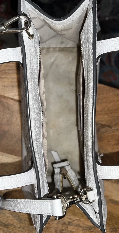 Cartera bandolera/hombro recortada Kate Spade Perri Lane blanca marfil Foto 3 de 4