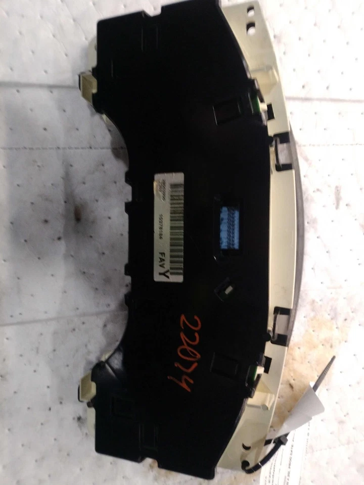 Used Speedometer Gauge fits: 2006 Chevrolet Express 1500 van cluster US gasoline - Image 2 of 4