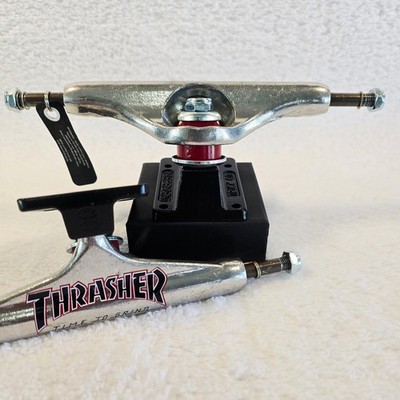 Independent Thrasher Time to Grind Iron Cross Stage 11 Trucks 149