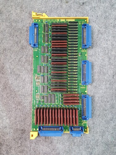 FANUC A16B-1211-097, M218 I/0-E3 - Picture 3 of 6