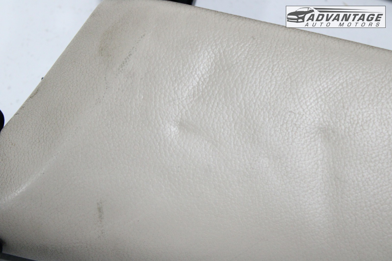 2014-2016 MASERATI QUATTROPORTE CENTER CONSOLE ARMREST COVER LID BEIGE OEM 