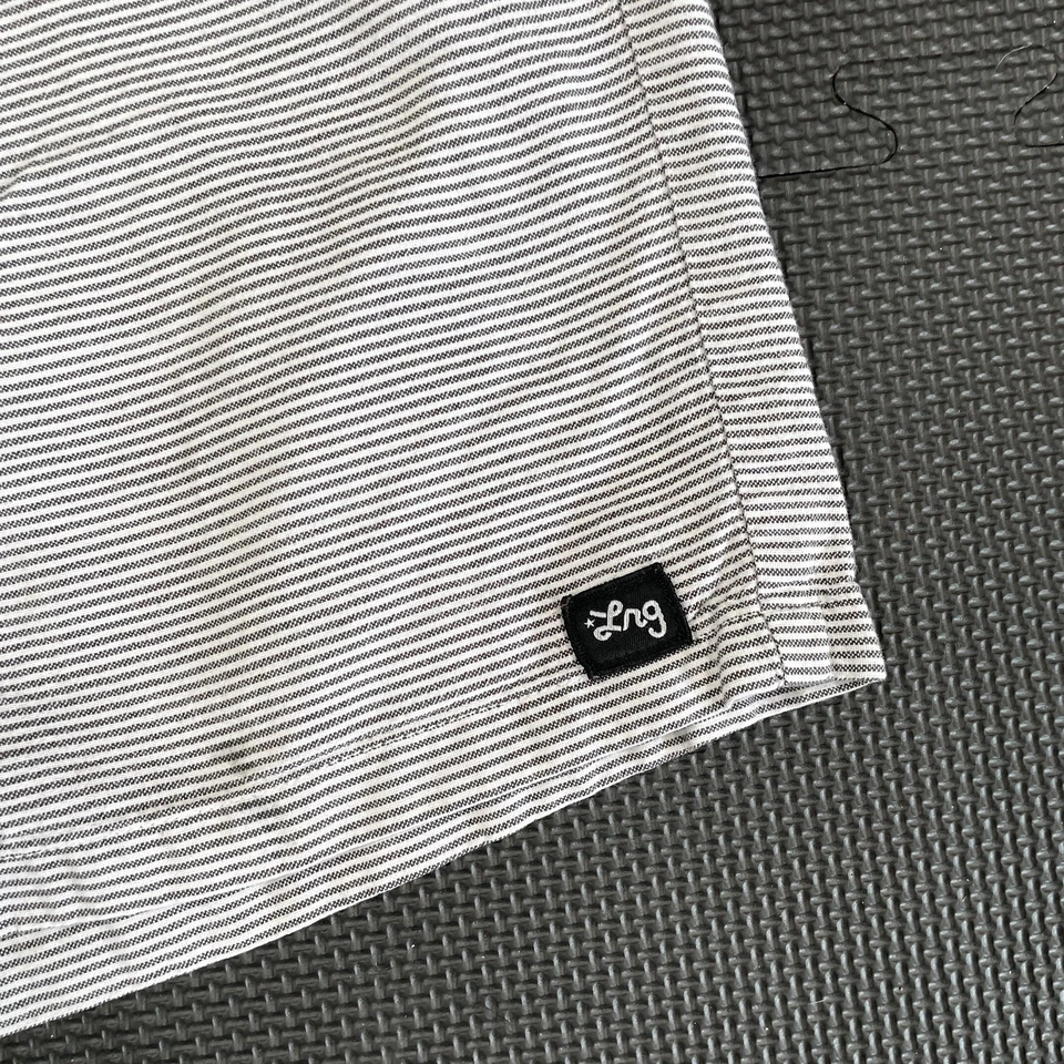 Shorts masculino LRG Lifted Research Group 38 cinza listra branca linho verão chino - Imagem 2 de 4