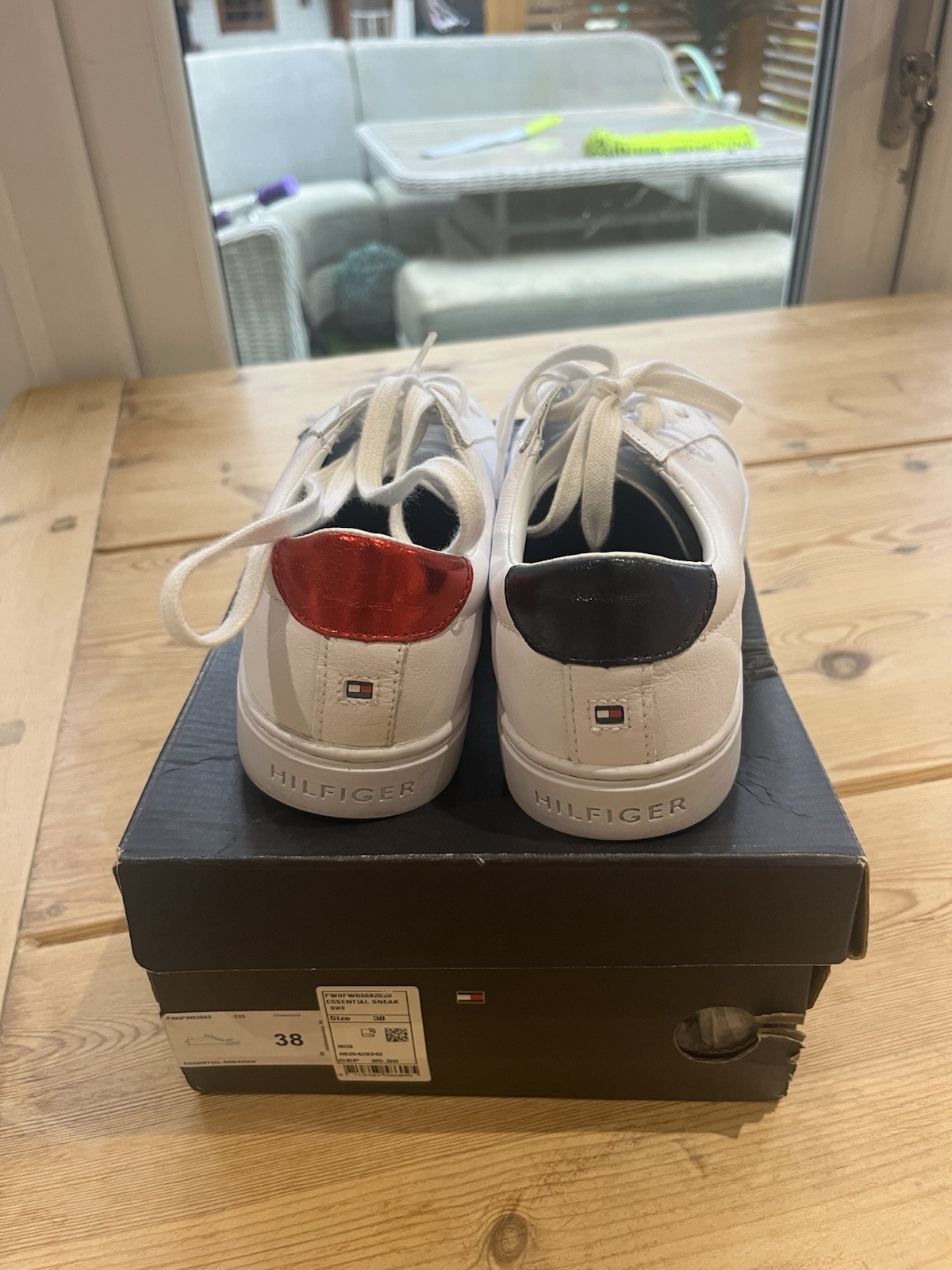 Tommy Hilfiger Essentially Sneakers White Leather image 2