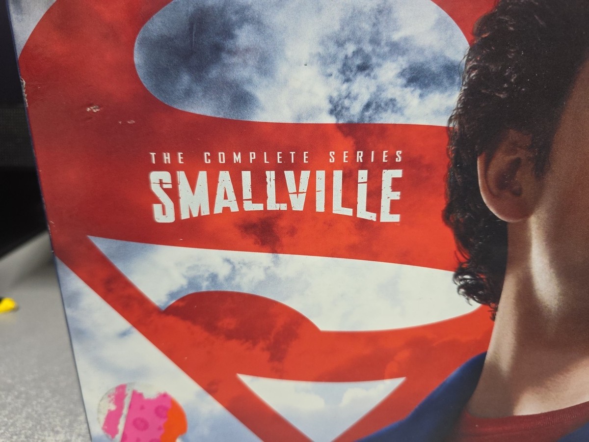 Smallville Complete Series Collector's Box Set 2011 DVD Collection