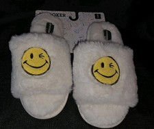 Joe Boxer Women's WHITE plush FUZZY Open Toe slippers Smiley face design Sz 5/6