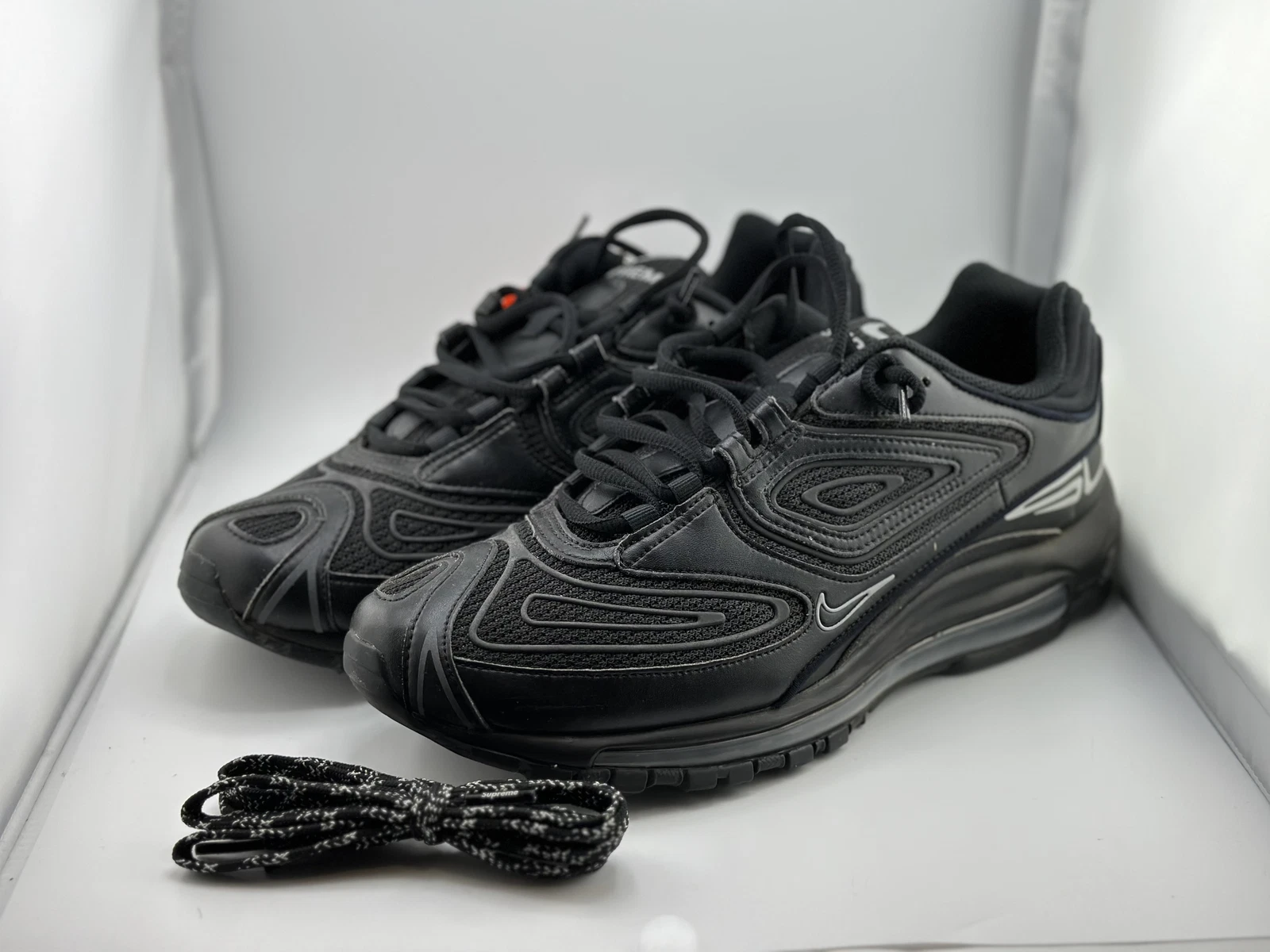 Taille 12   Nike Supreme x Air Max 98 TL SP Noir