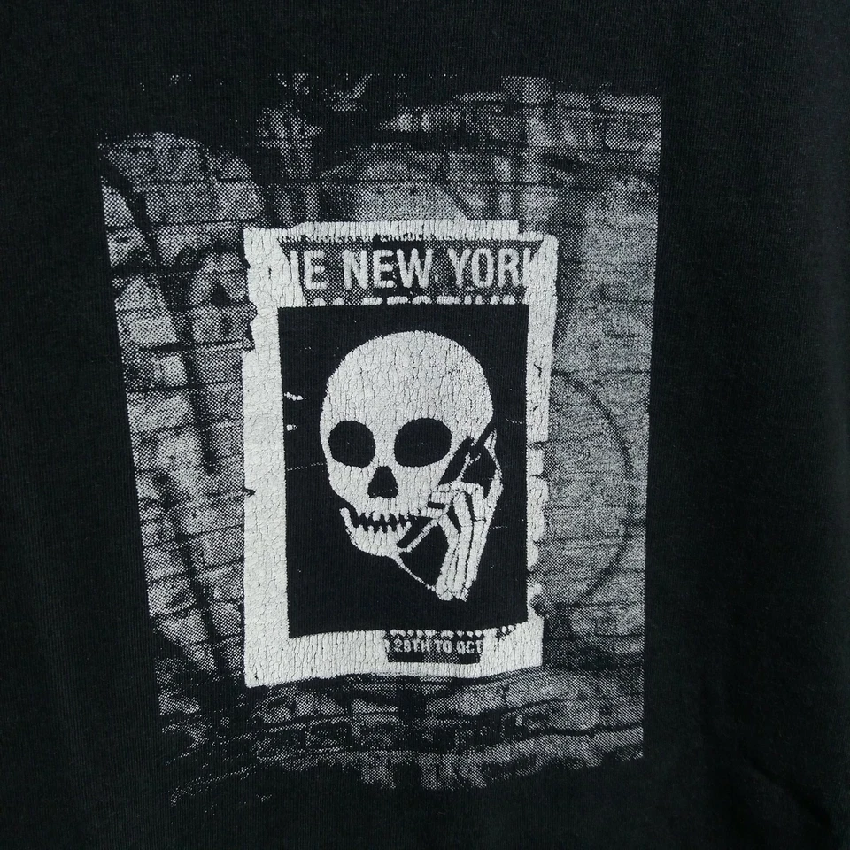 RARA VINTAGE OLD SCHOOL VOLCOM NEW YORK - SKULLPHONE by SPAZMAT - S  STREETWEAR - Immagine 3 di 4