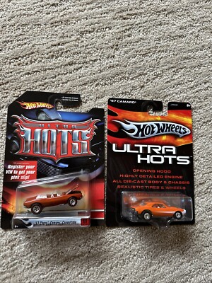 2005 Hot Wheels Ultra Hots Pair CHEVY CAMARO 1967 Convertible & ORANGE COUPE