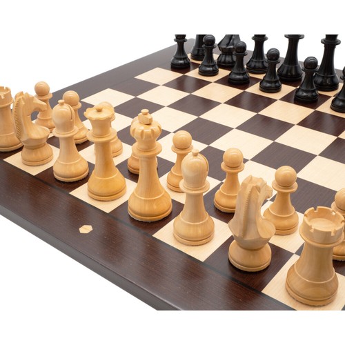 The World Championship Chess Set - Wenge Edition with bag - Picture 3 of 9