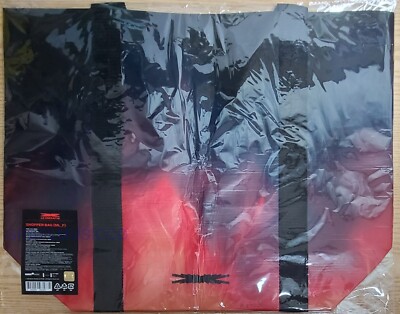 LE SSERAFIM 2023 TOUR FLAME RISES OFFICIAL MD GOODS SHOPPER BAG
