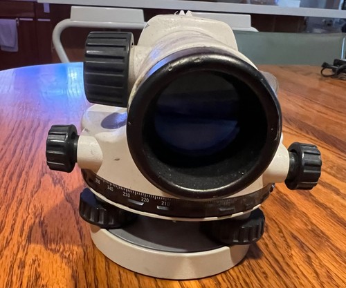 NIKON AC-2S Level Model Circle 360 Degree Surveying Instrument - Picture 4 of 5