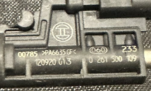 GENUINE BMW Bosh 0 261 500 260 injector - Fits BMW 6 Series And Others - New - Picture 3 of 4
