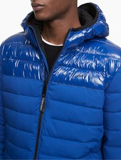 $225 Packable Lightweight Full Zip Puffer Jacket Size Large