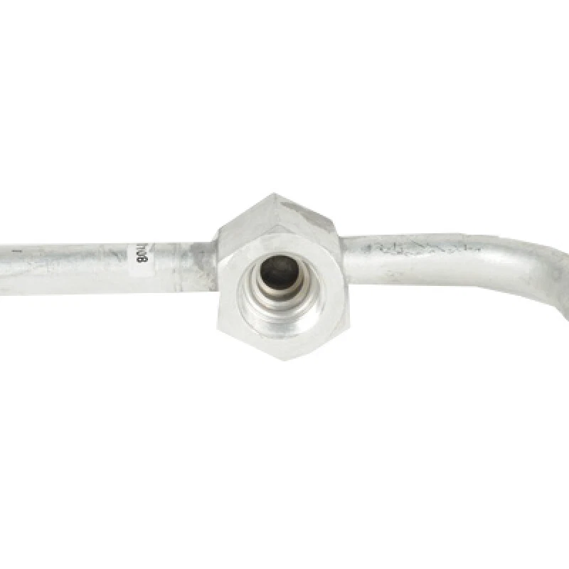 Manguera de entrada de evaporador de aire acondicionado auxiliar ACDelco 15568999 delantera para camionetas Chevy GMC Foto 4 de 4