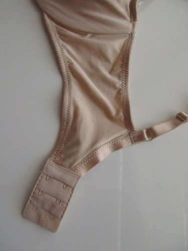 Reggiseno Wacoal 855188 lucido puro contorno UW beige, nudo 36D prezzo al pubblico consigliato $60 B150bag2 - Foto 4 di 10