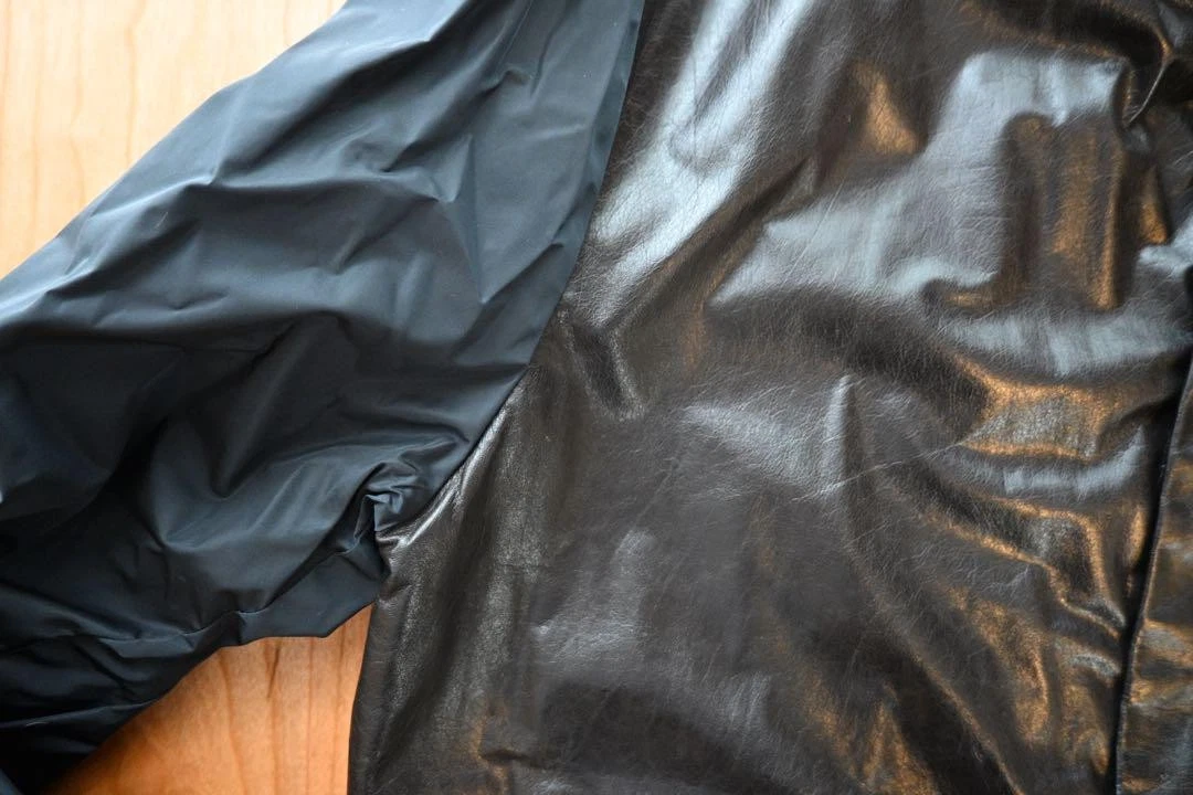 Giacca casual Gucci nylon pelle taglia 48 usata in ottime condizioni nero navy