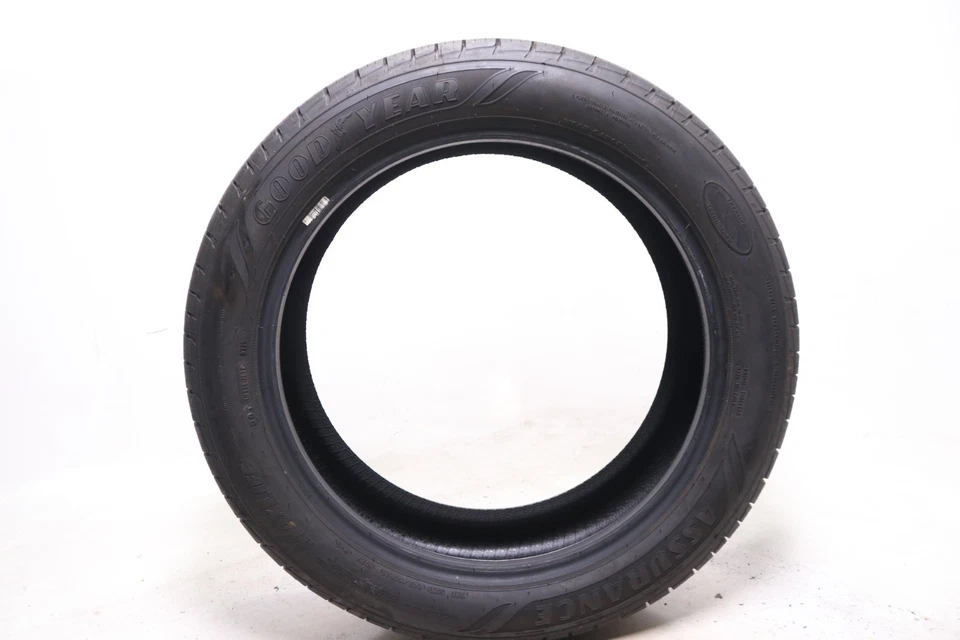 Conjunto de 2 Goodyear Assurance MaxLife usados 245/50R20 - 102V - 11-12/32 - Imagem 4 de 4