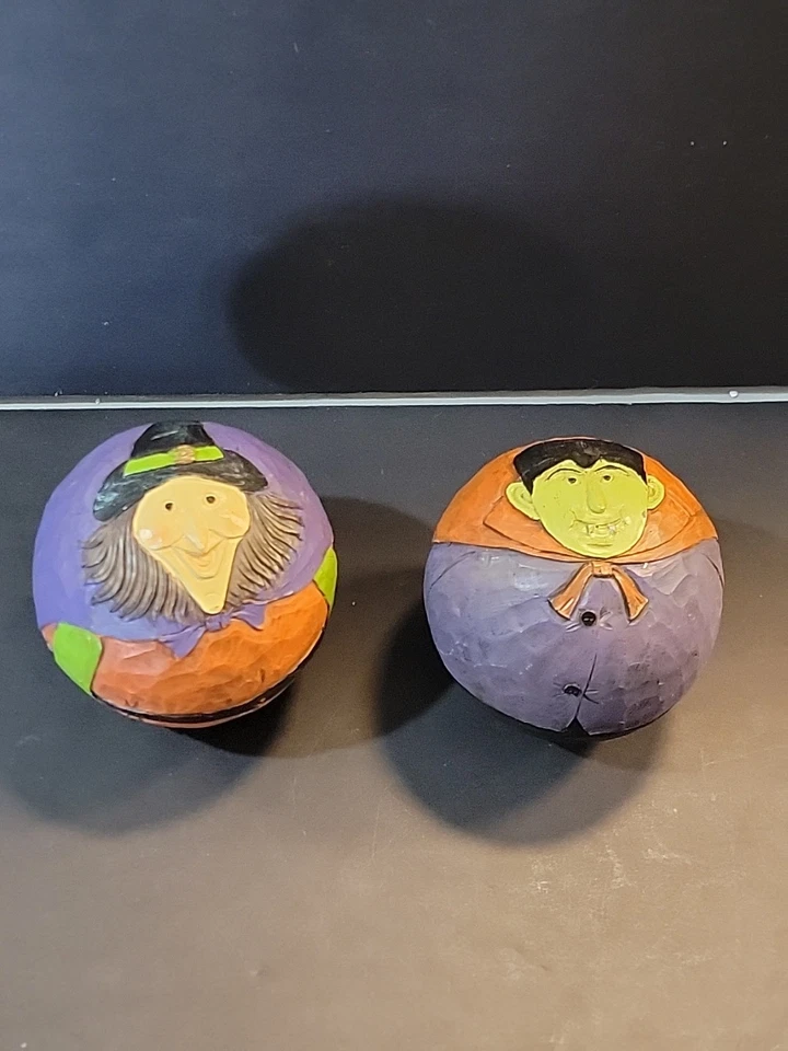 Juego de 4 bolas decorativas de resina pintadas a mano de bruja y Drácula de 3 pulgadas Halloween  Foto 2 de 4