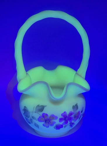 Fenton Uranium Burmese Floral Basket 2915 S3 Bill Fenton Hand Painted #2688 EUC