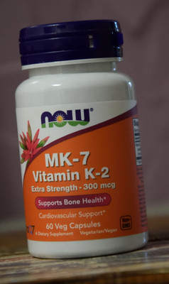 Vitamin K2 300mcg | 60 Kapsel| MK7 Now| Knochen, Zähne, Calciumstoffwechsel| MHD