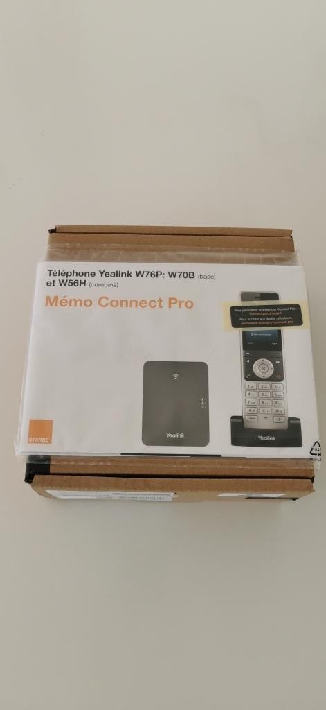 Téléphone DECT haut de gamme Yealink W76P+W70B au design ergonomique noir