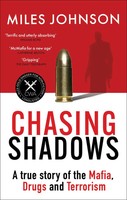 Miles Johnson | Chasing Shadows | Taschenbuch | Englisch (2024) | Miles Johnson