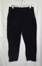 Chico's Women's Black Cropped Capri Mature Minimalist Travel Pants sz 1 US 8