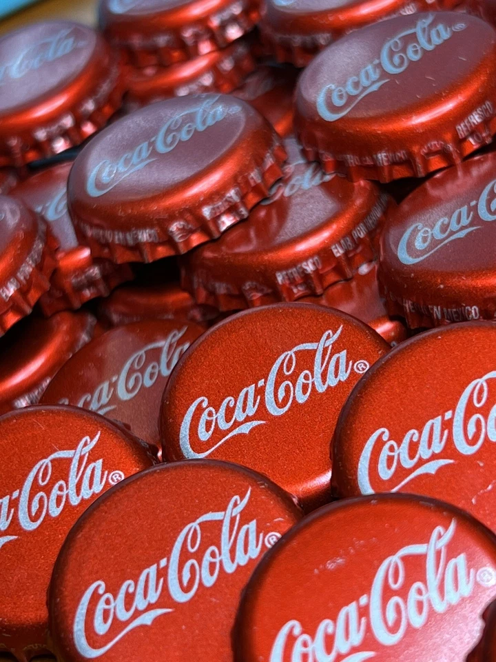 Lote de 25 Tapas de Botella de Coca-Cola Coca-Cola para Artesanía Proyectos de Arte Limpio Coleccionable Foto 3 de 4