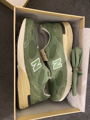 New Balance 993 - Picture 3 of 5