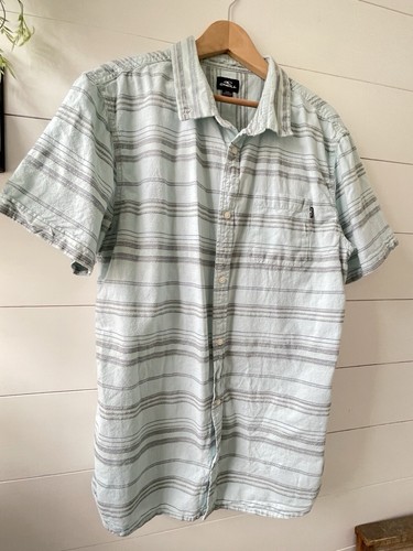 O’Neill Men's XXL Standard fit short sleeve button down shirt - Picture 5 of 10