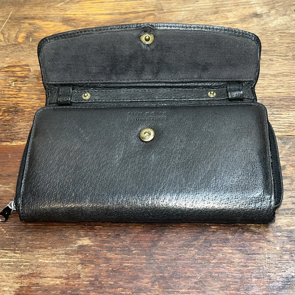 Cartera de cuero Wilson para mujer triple porta tarjetas de crédito negra Foto 4 de 4