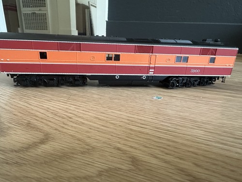 Locomotore Proto serie 2000 E8/9, scala HO sp #6053 treni - Foto 6 di 14