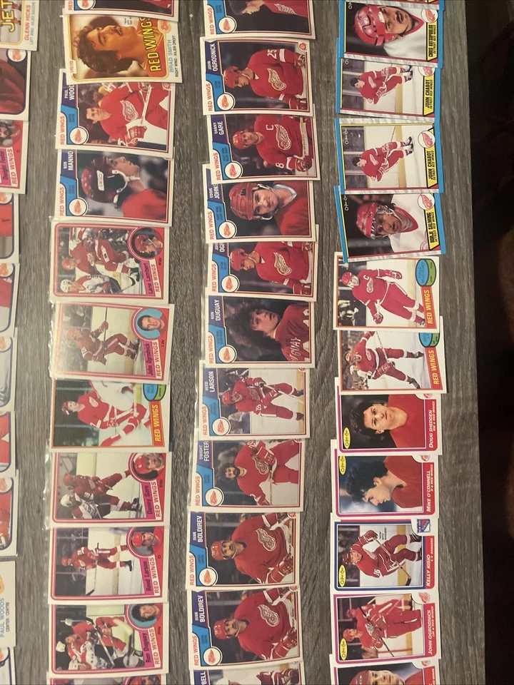 1980’s OPC Team LOT of 70 Detroit RED WINGS o-pee-chee, see photo - Image 3 of 4