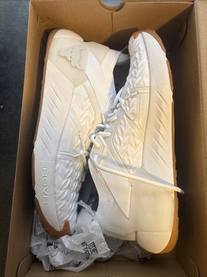 Under Armour Shoes