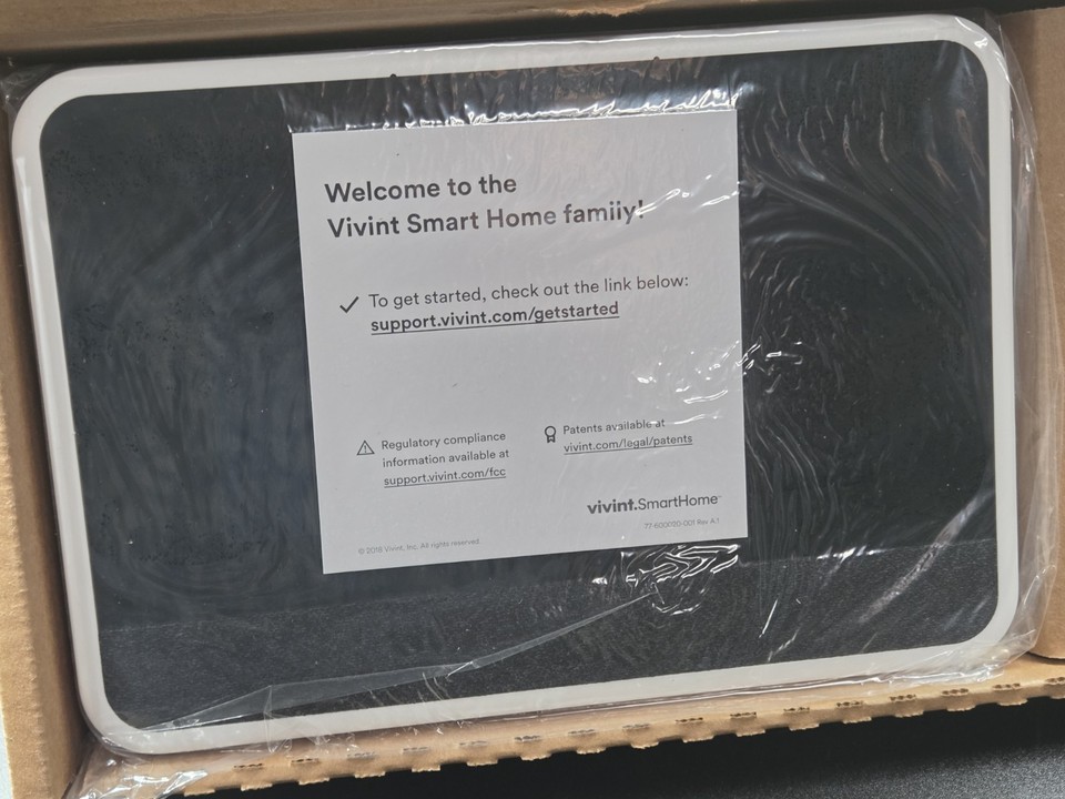Vivint Smart Home Sky Control Panel Smart Hub VS-SH2000-C00 - New | eBay