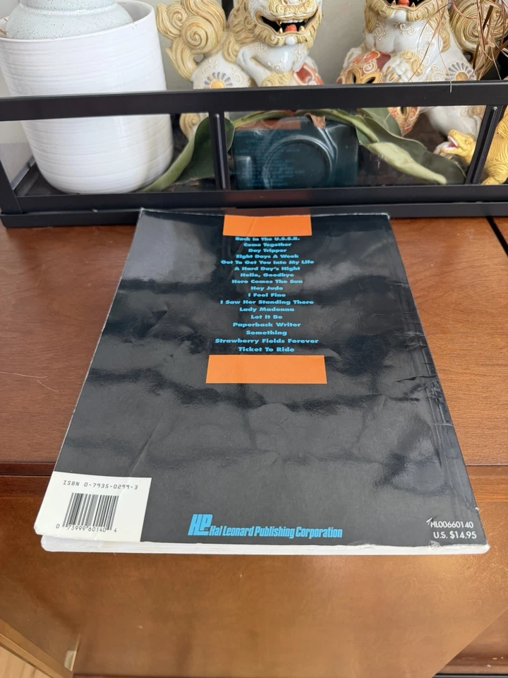 THE BEATLES GUITAR BOOK Guitar Sheet Music Tab 17 Songs Hal Leonard Used - Image 2 of 3