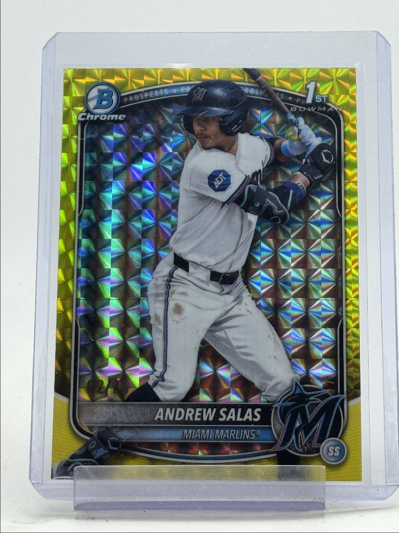 ANDREW SALAS 2025 BOWMAN CHROME 1ST YELLOW GEOMETRIC REFRACTOR /75 Q5451