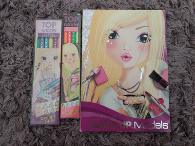 Top Model, Make-up Malbuch 2 Motive mit Stickern +  2 Stiftesets