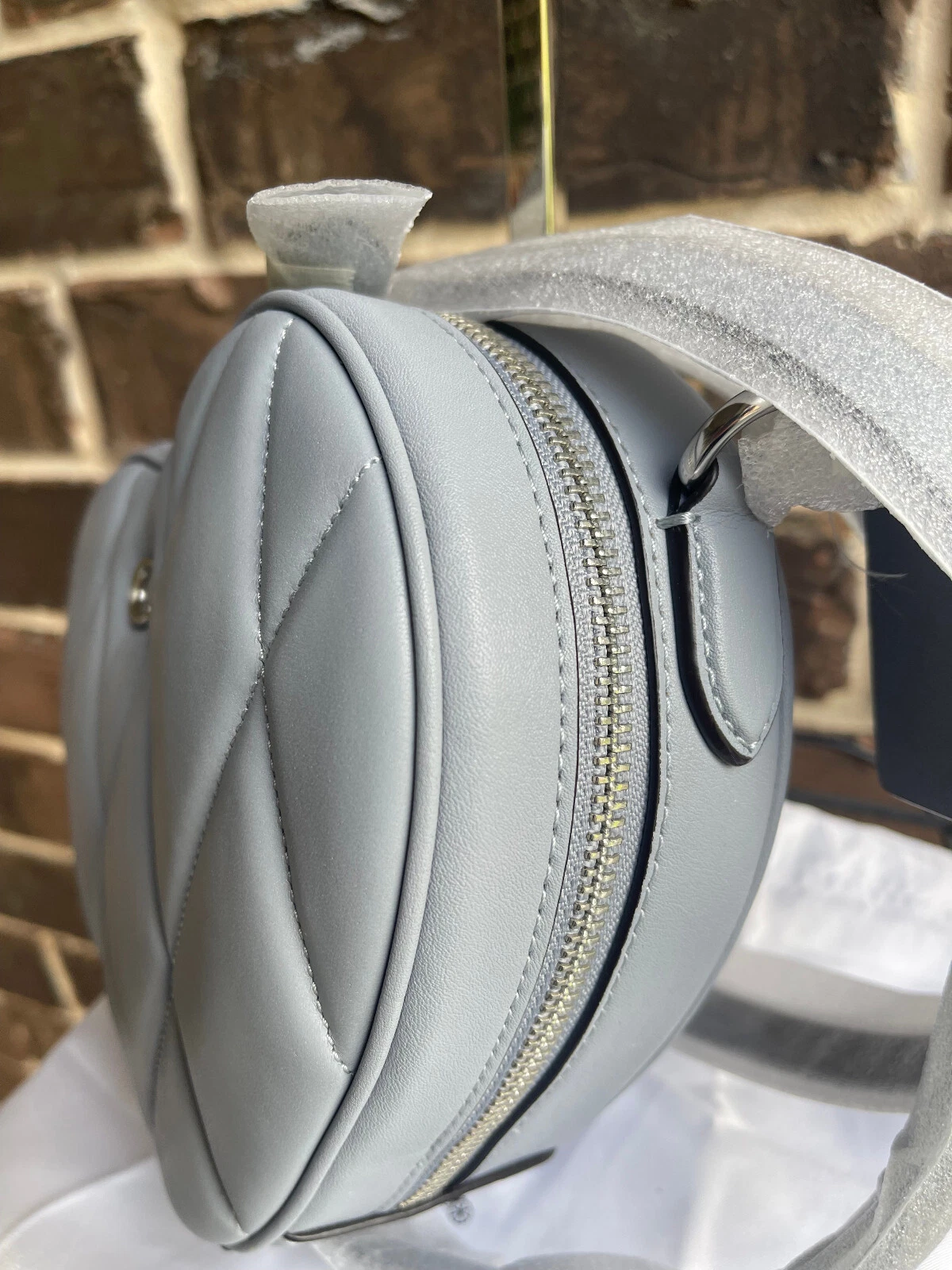 Tracolla Coach Cuore con Trapuntatura Grigio Blu Nappa Nuova con etichette $350 AUTENTICA