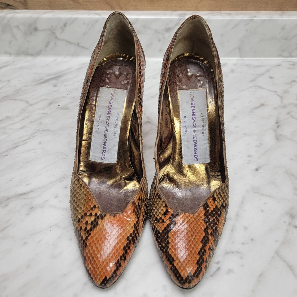 Zapatos de salón para mujer 7,5 M Susan Bennis Warren Edwards tacón alto piel de serpiente Italia Foto 3 de 4