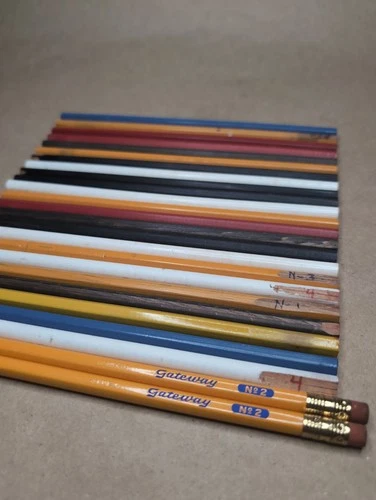 Lot Of 25 Vintage Pencils, Unused