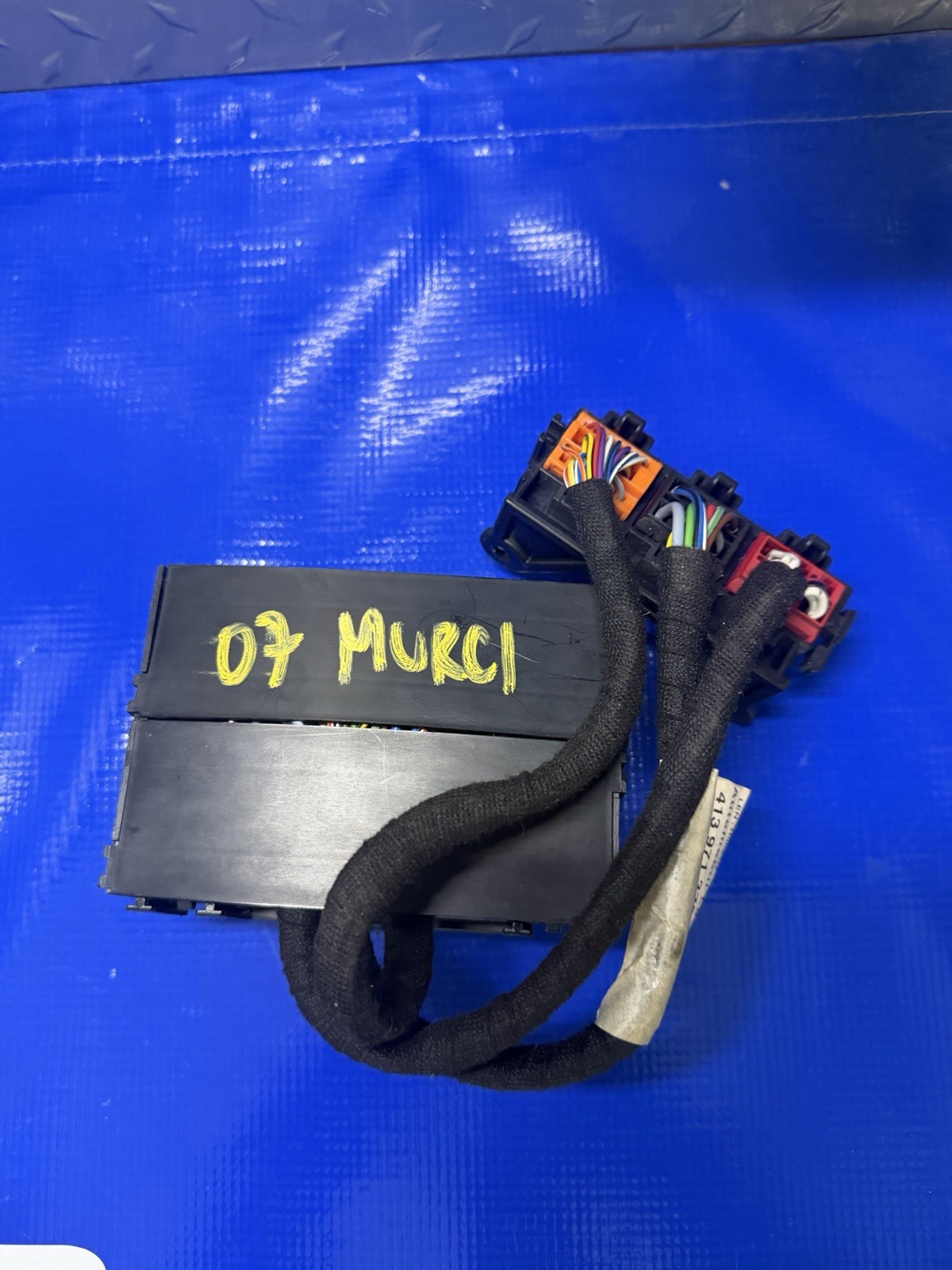 LAMBORGHINI MURCIELAGO LP640 DRIVER DASH FUSE RELAY BOX OEM 413971378