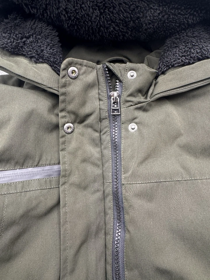 Chaqueta SwissTech Juvenil Talla XL 14/16 Verde Parka Capucha Acolchada. Esquí de invierno Foto 4 de 4