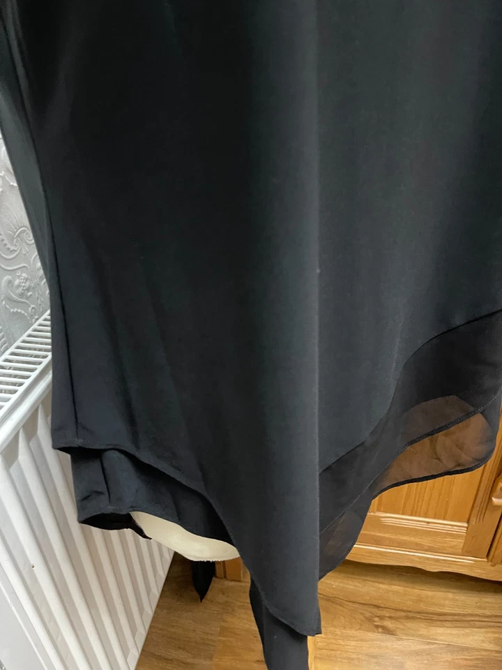 COCO BIANCO ELEGANT BLACK EVENING TOP WITH DIAMANTE NECK DETAIL SIZE M 12 ASYMM - Image 3 of 4