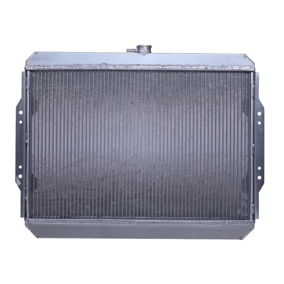 Radiator for Mitsubishi Mighty Max 2.6 87-89;Dodge Ram 50: 87-89 2.6L 90-93 2.4 — 第 3/4 张图片
