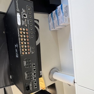 Control4 C4-LU862D 4K Ultra HD 8x8 AV Matrix Switch 4K LU HDMI w/ Downmixing