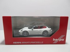 1/43 Herpa porsche 911 Carrera 4 Cabriolet White Collectables 17+